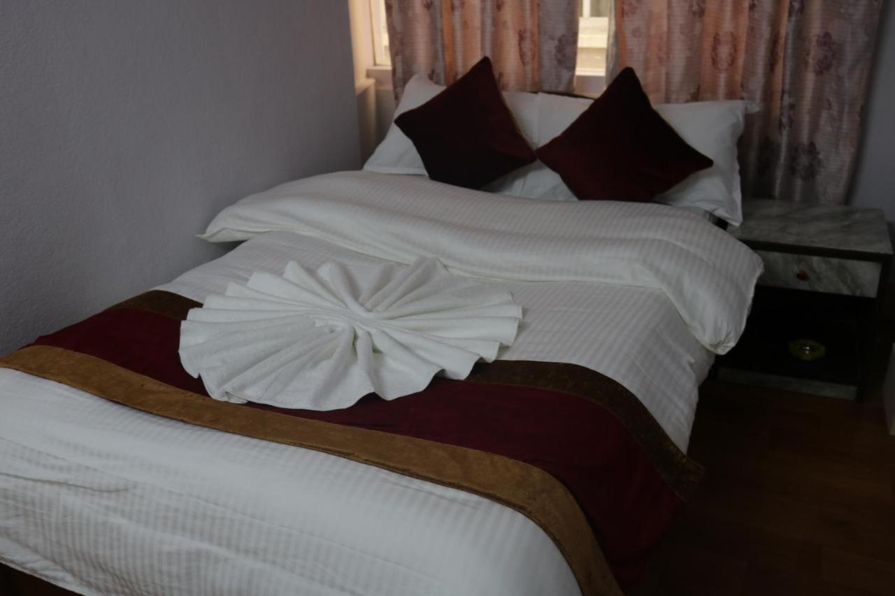 Om Tara Guest House Pvt Ltd Kathmandu Exterior photo