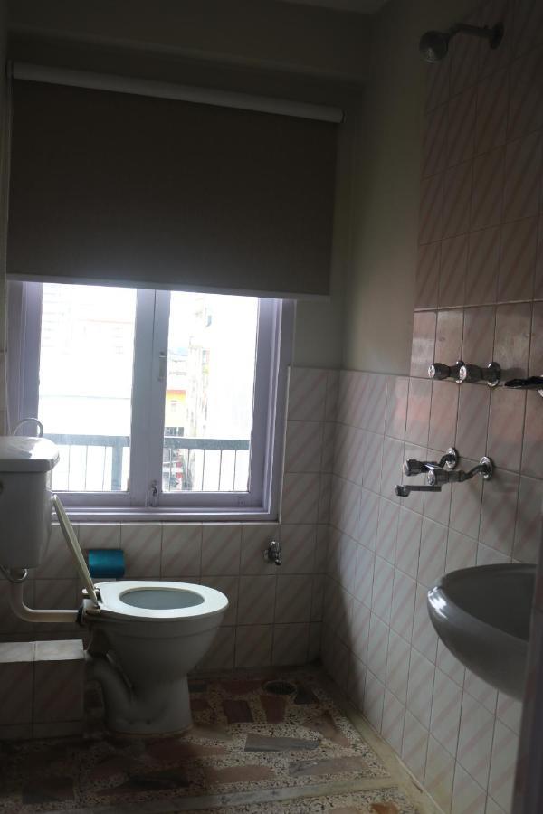 Om Tara Guest House Pvt Ltd Kathmandu Exterior photo
