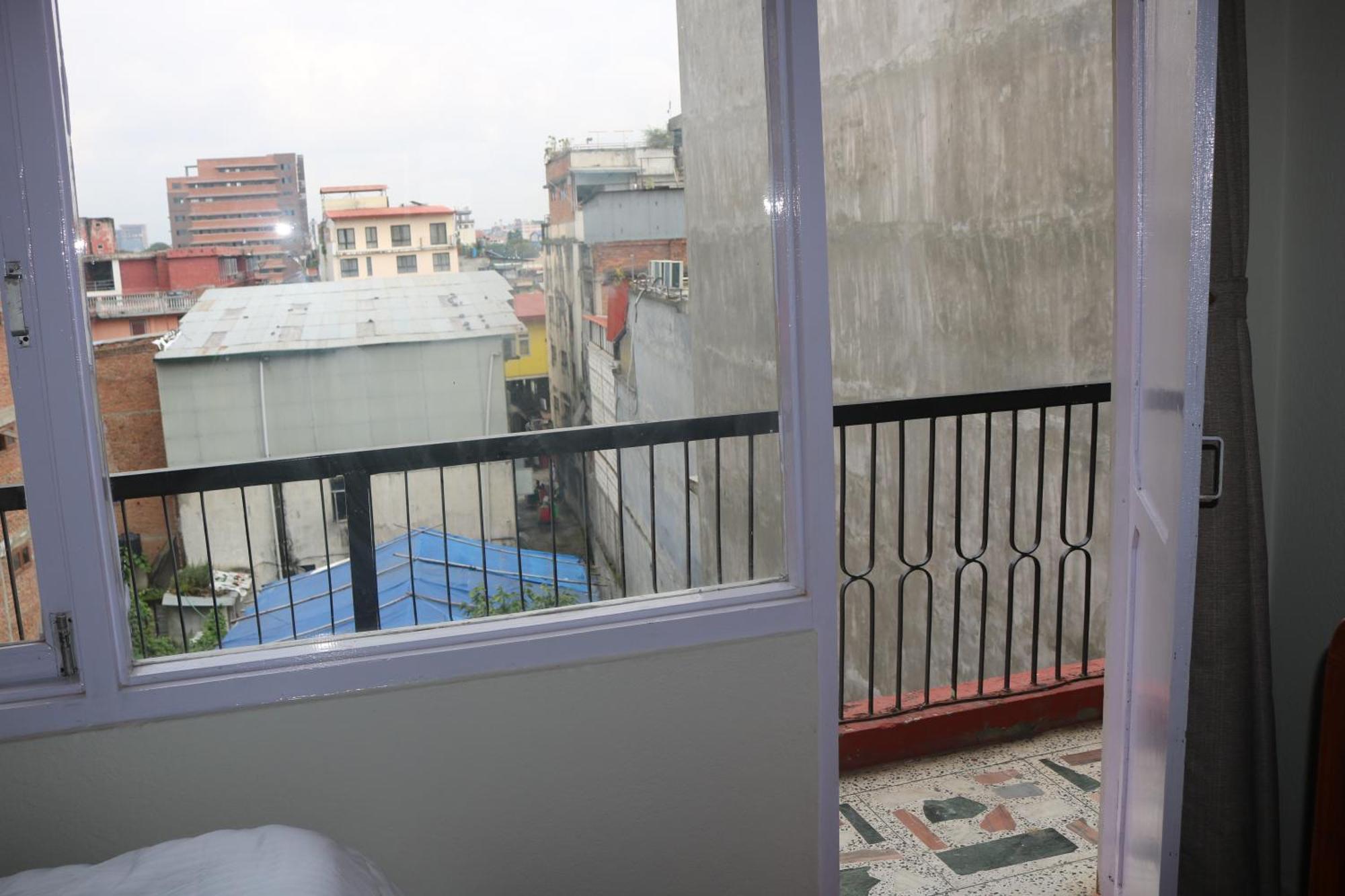 Om Tara Guest House Pvt Ltd Kathmandu Exterior photo