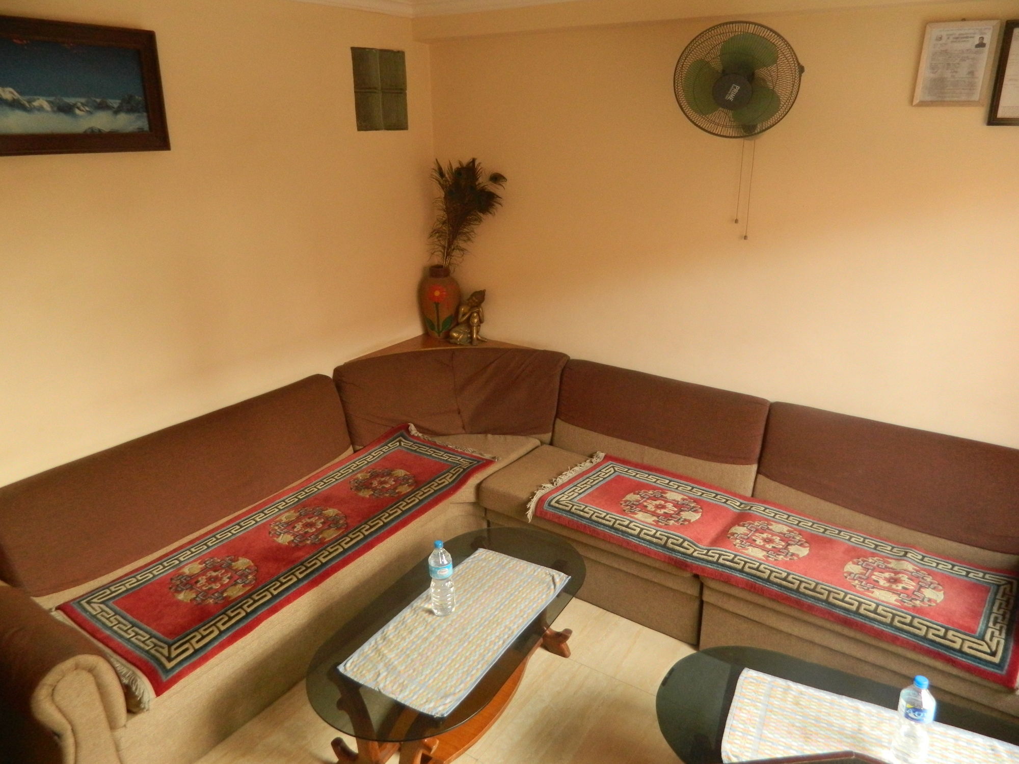 Om Tara Guest House Pvt Ltd Kathmandu Exterior photo